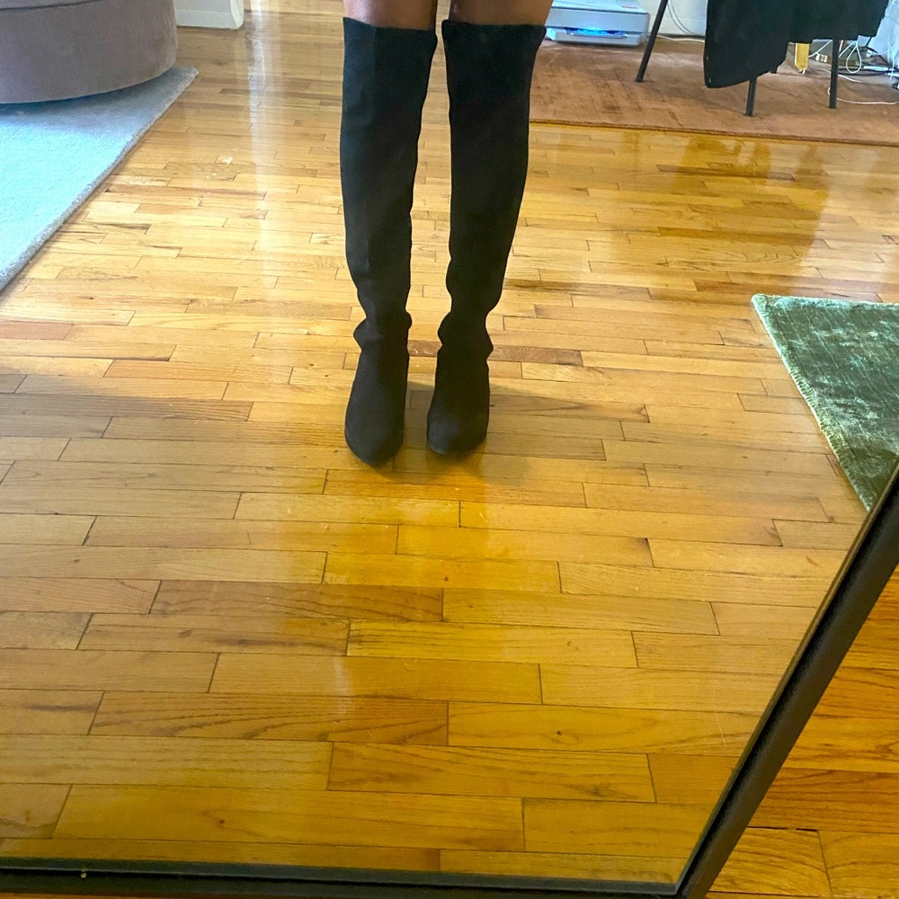 Stuart weitzman 5050